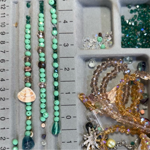 300 AB Milk Mint Green Crystal Glass Briolette Beads DIY JEWELRY MAKING BULK LOT - Picture 7 of 9